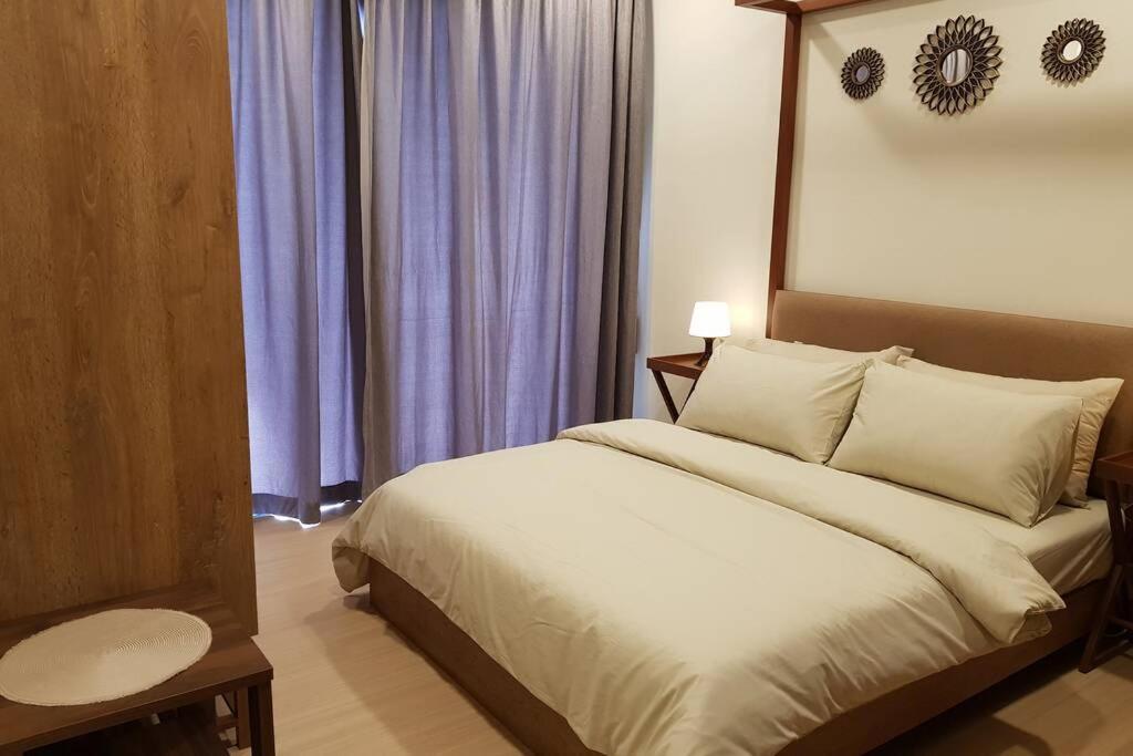 Timurbay Studio Apartment Facing Beautiful Beach Kuantan Eksteriør billede