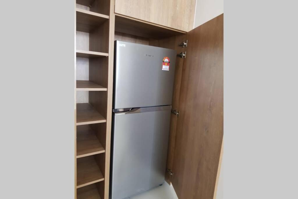 Timurbay Studio Apartment Facing Beautiful Beach Kuantan Eksteriør billede