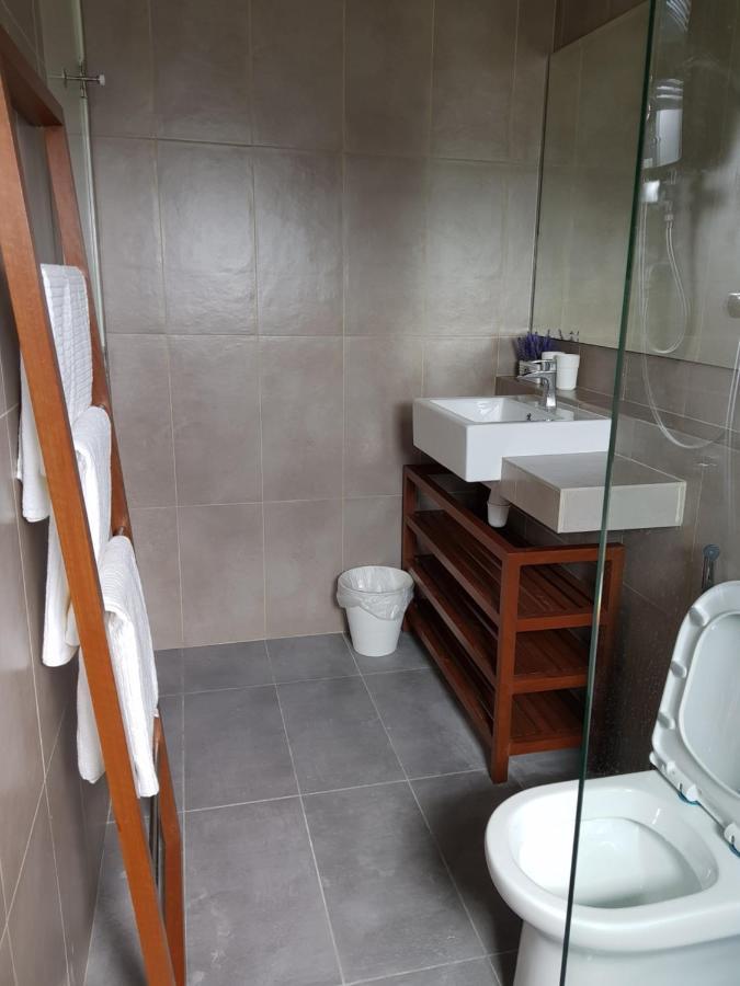 Timurbay Studio Apartment Facing Beautiful Beach Kuantan Eksteriør billede